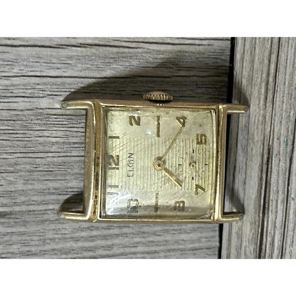 Vintage Elgin Gold Tone Wristwatch - Classic Design